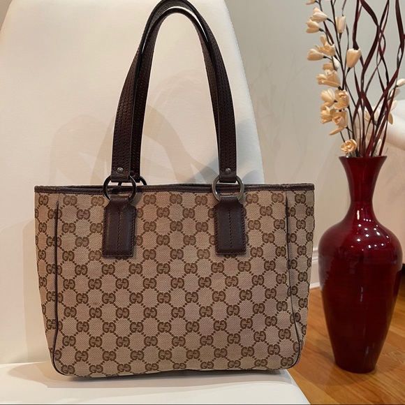 Gucci bag 💯% authentic!! - Picture 2 of 16